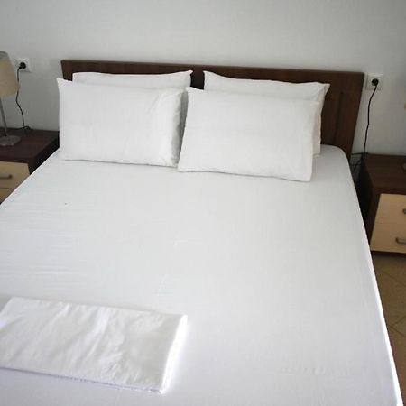 Ionio Rooms II Himare Exterior photo