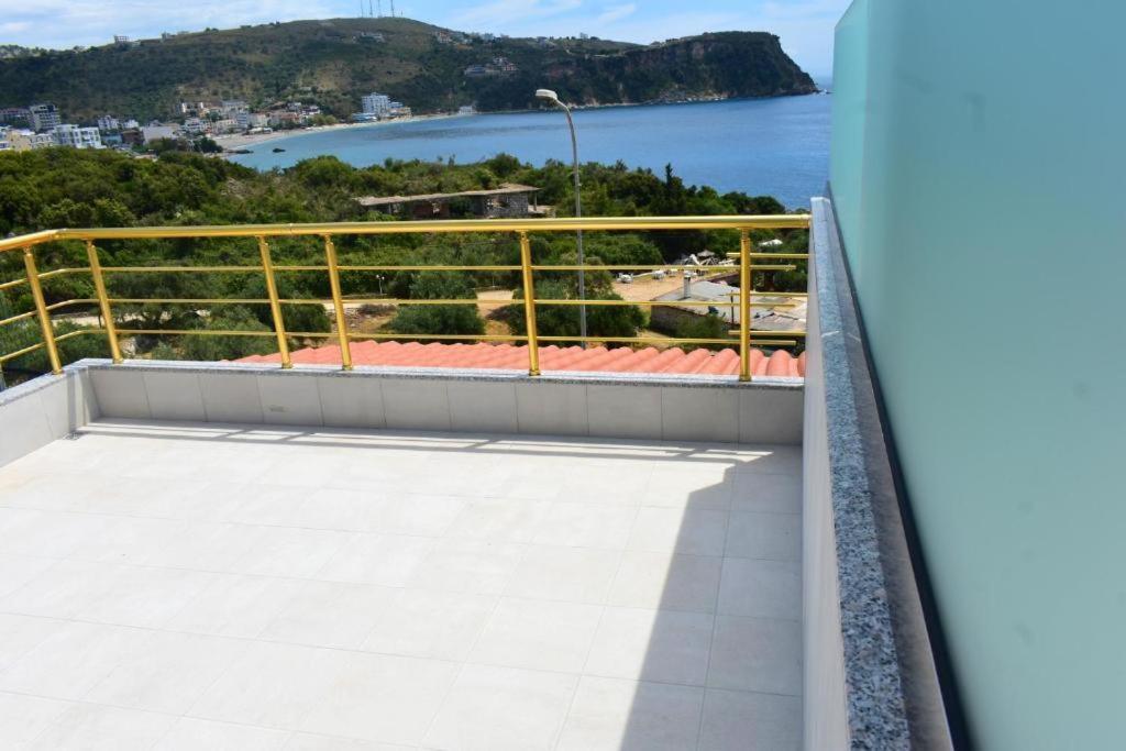 Ionio Rooms II Himare Exterior photo